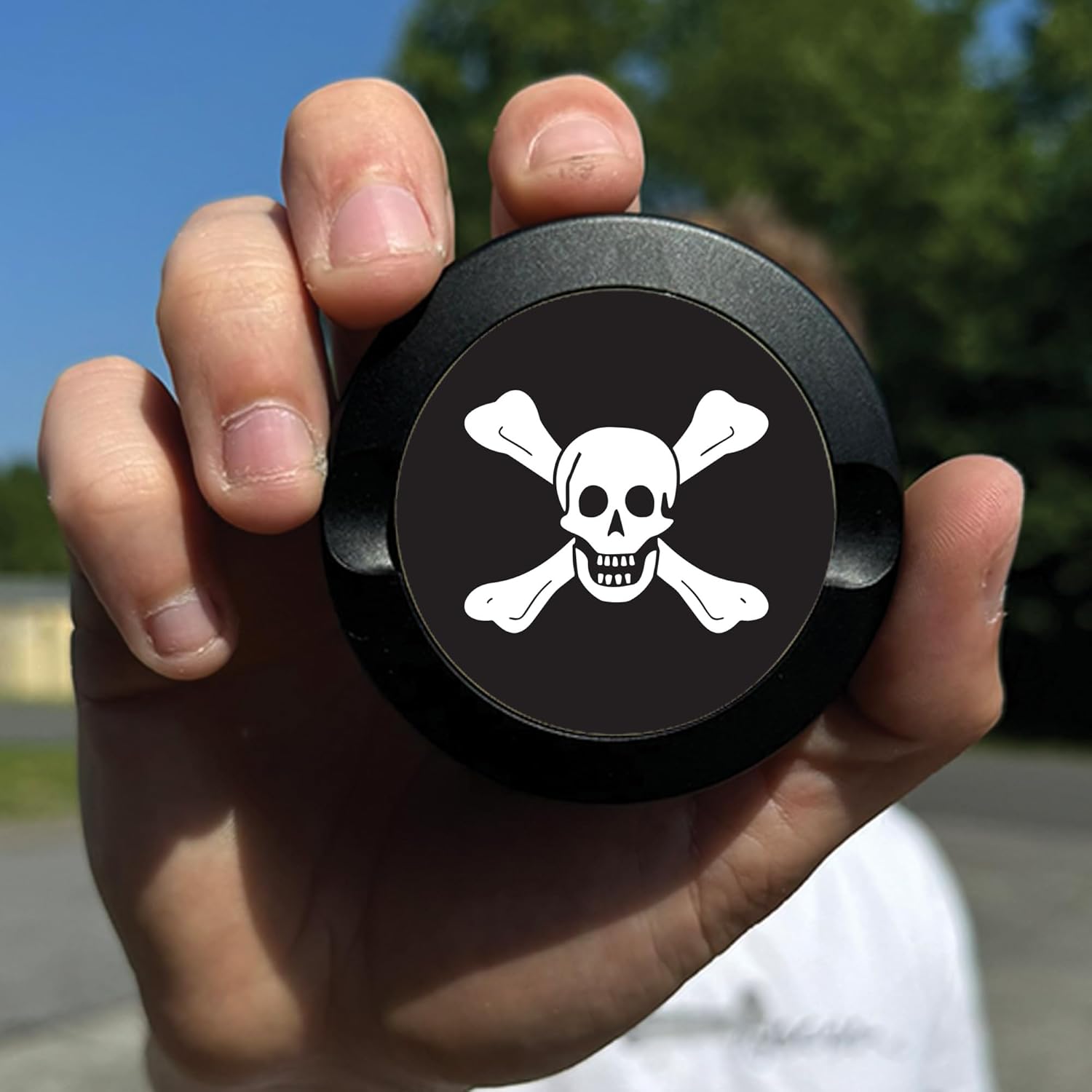 Metal Zyn Container | Holder | Pirate Flags Pirates Booty | Richard Morley Skull and Crossbones | Pouch Cans Metal Zyn Container | Holder | Pirate Flags Pirates Booty | Richard Morley Skull and Crossbones | Pouch Cans